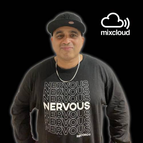 Check out the house music studio mixes from DJ Murrell on his personal Mixcloud channel