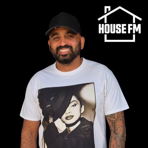 DJ Murrell presents a live show on House FM each and every Thursday and all shows are uploaded to Mixcloud
